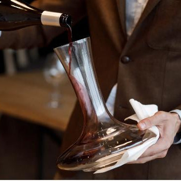 8 Best Wine Decanters for the Elegance of Your Wine
